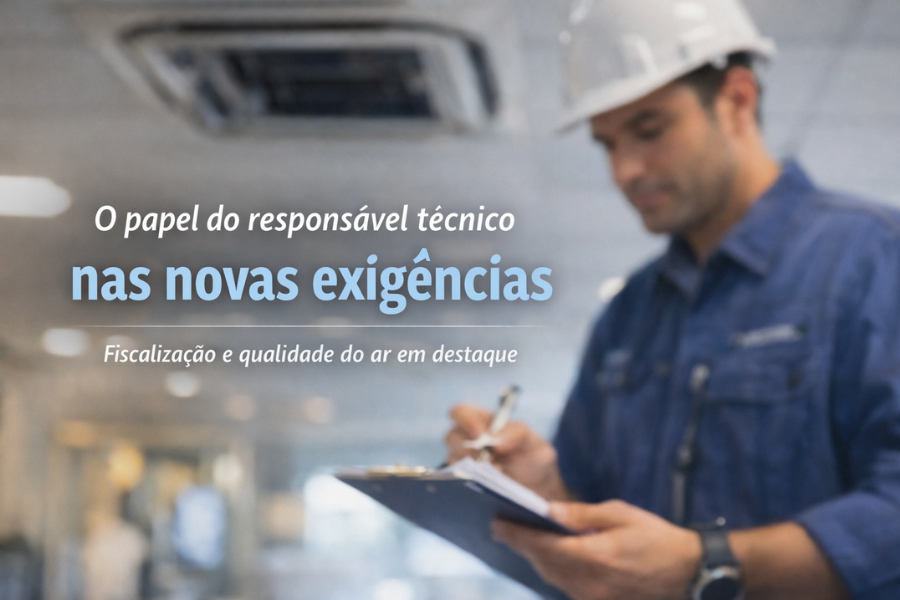 Responsável técnico analisando checklist de manutenção em sistema de climatização conforme a NBR 17037:23